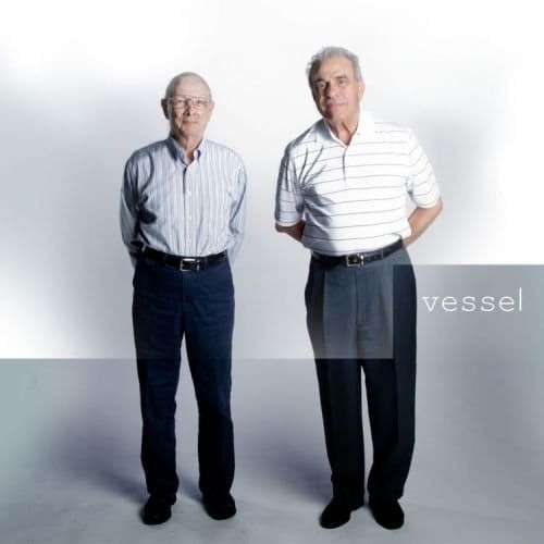 vessel-b-iext36384508.jpg