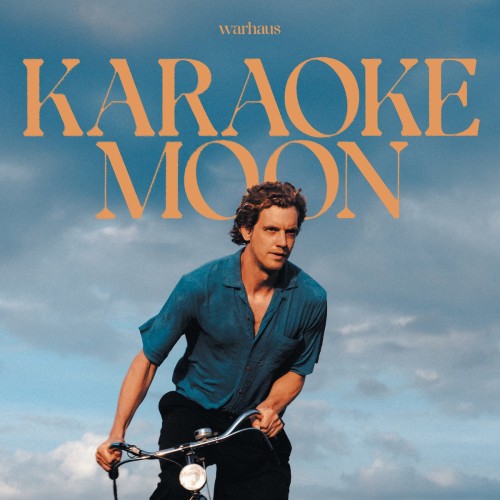 karaoke-moon-b-iext168273579.jpg