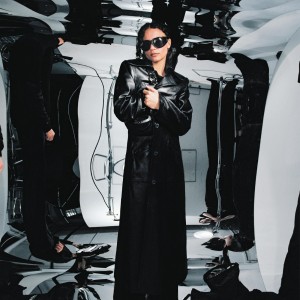 DE CASIER, ERIKA - STILL